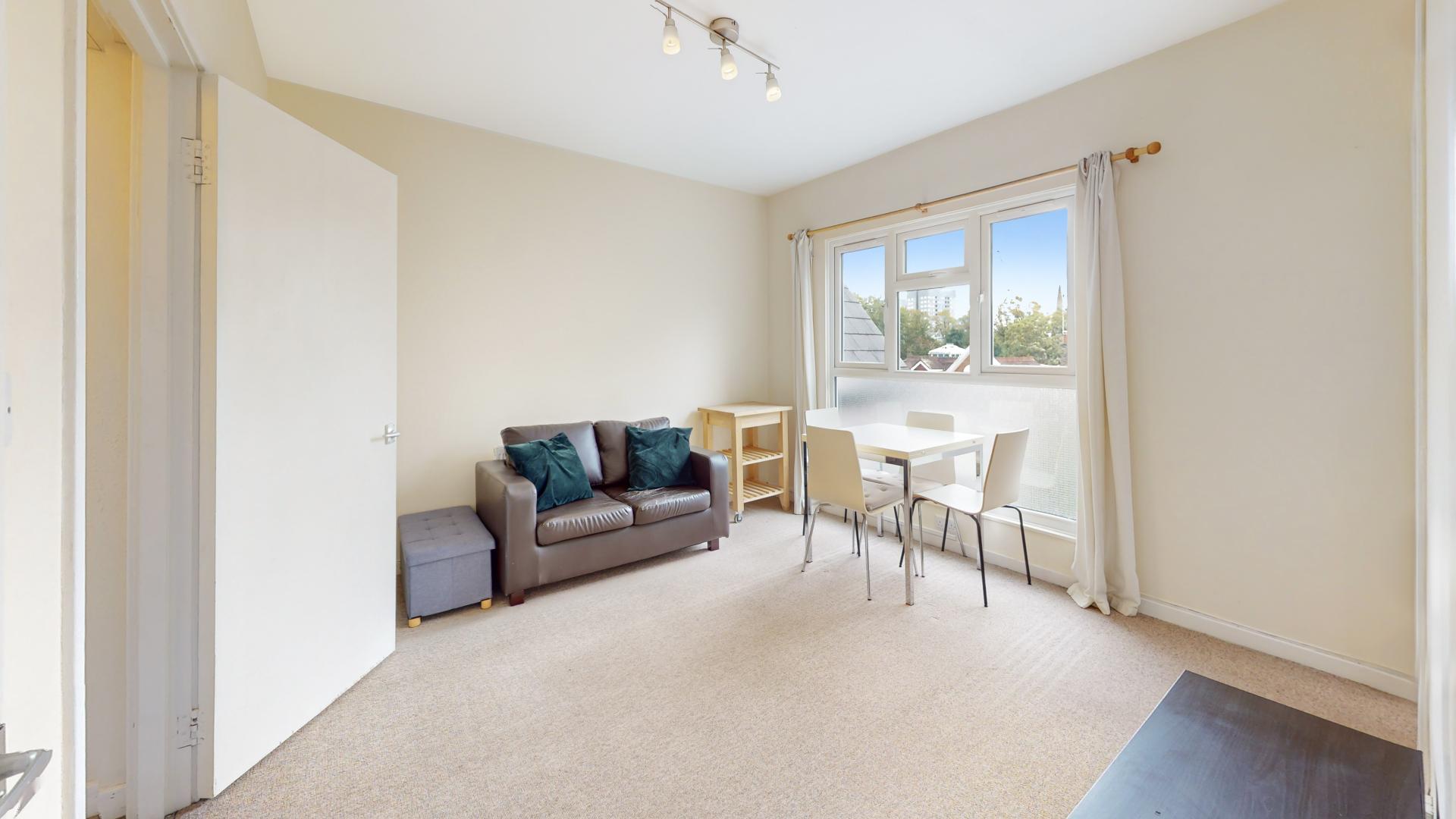 Water Bill Included Woodchurch Road, West Hampstead (Inclusive of Water)